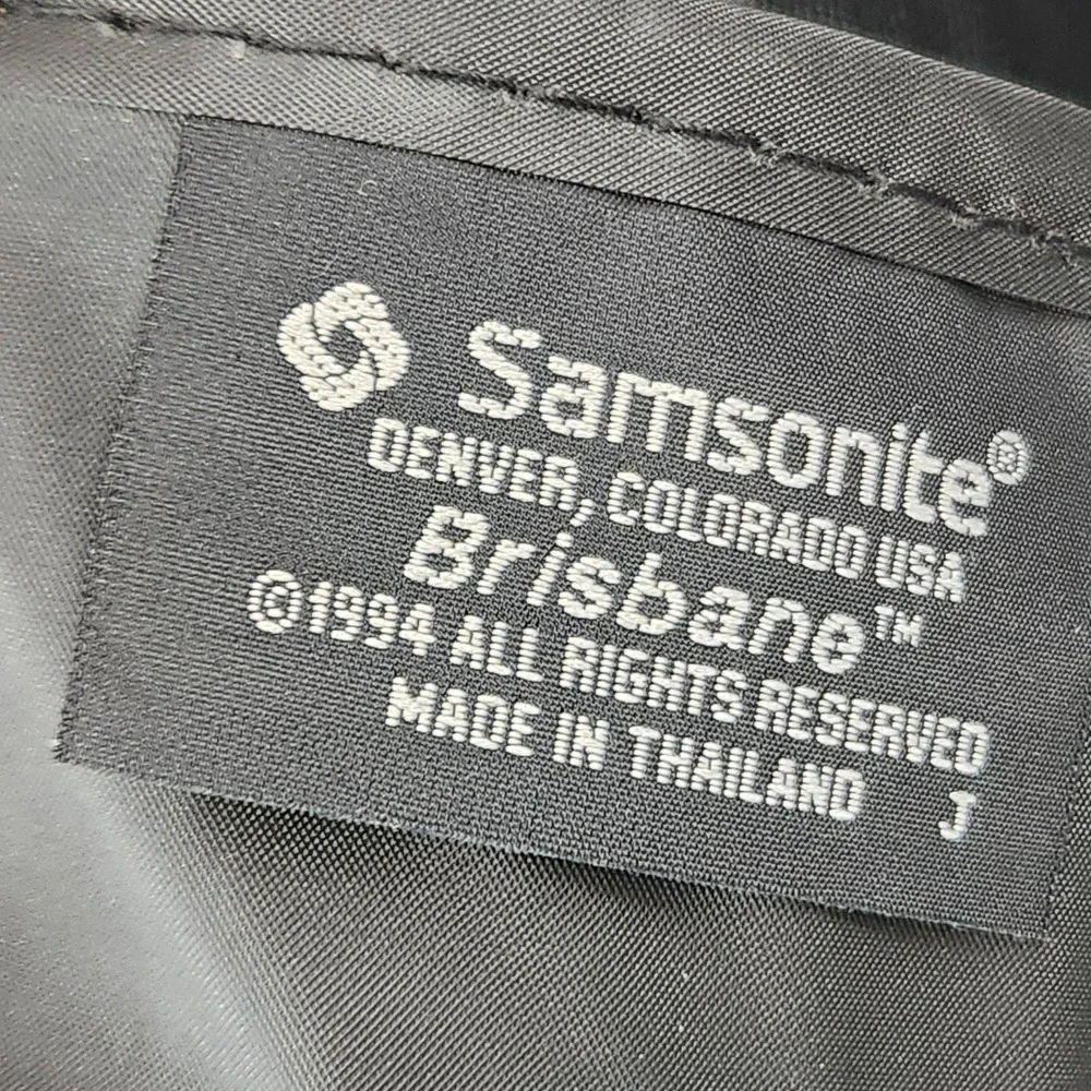 Vintage Samsonite Brisbane Garment Bag Black Travel Suit Bi-fold Bag 40‎ Inch